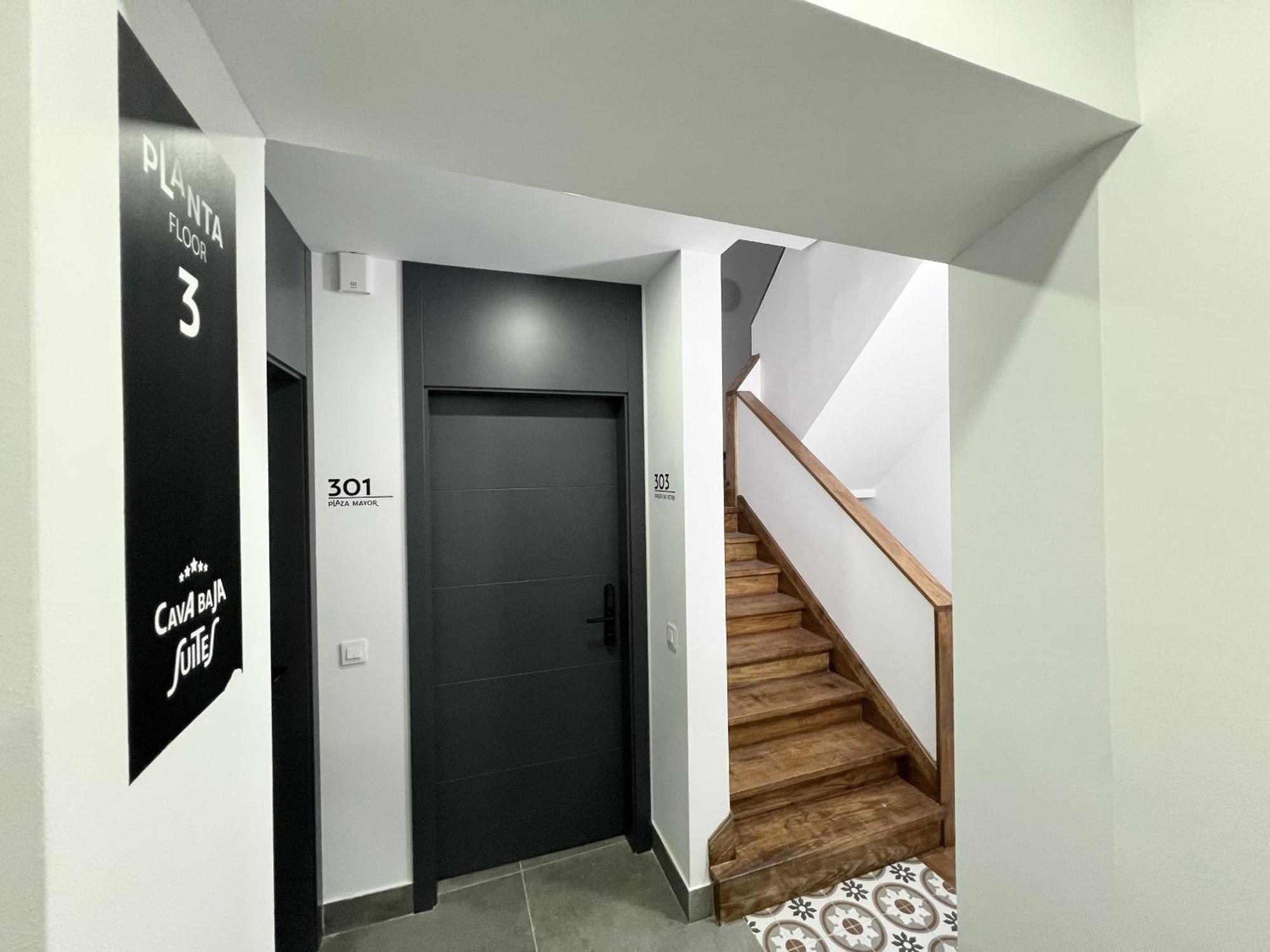 Cavabajasuites 2 Madrid Exterior photo
